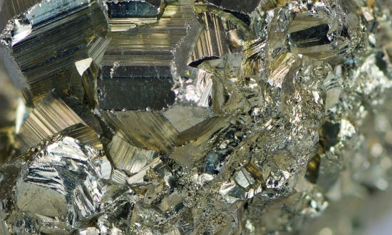 Comment Investir dans les Métaux Précieux ?